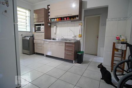 Casa à venda com 340m², 5 quartos e 3 vagasCozinha 2