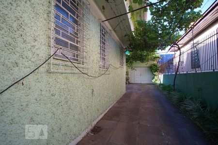 Casa à venda com 340m², 5 quartos e 3 vagasEntrada Garagem