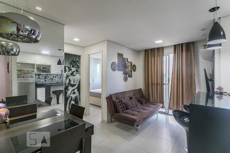Sala de apartamento para alugar com 2 quartos, 48m² em Vila Mogilar, Mogi das Cruzes