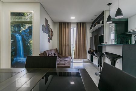 Sala de apartamento para alugar com 2 quartos, 48m² em Vila Mogilar, Mogi das Cruzes