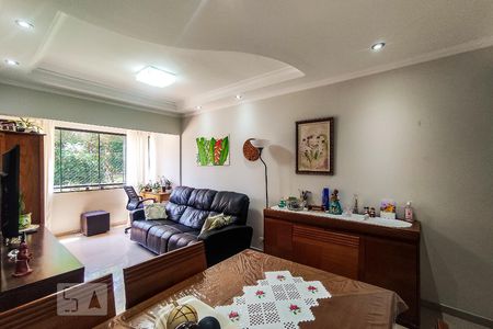 Sala de apartamento para alugar com 3 quartos, 85m² em Vila Suzana, São Paulo