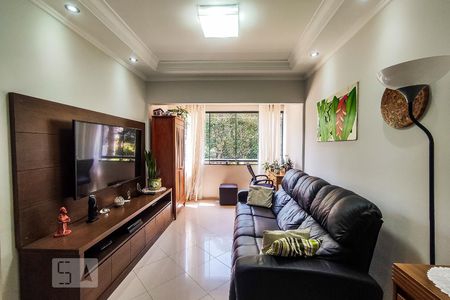 Sala de apartamento para alugar com 3 quartos, 85m² em Vila Suzana, São Paulo