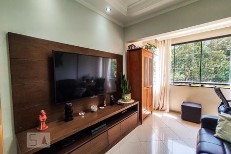 Sala de apartamento para alugar com 3 quartos, 85m² em Vila Suzana, São Paulo