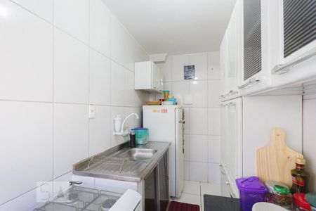 Apartamento à venda com 60m², 3 quartos e 1 vaga Apartamento à venda com 60m², 3 quartos e 1 vagaCozinha e Área de Serviço