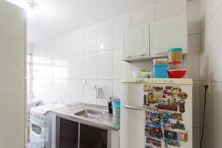 Apartamento à venda com 60m², 3 quartos e 1 vaga Apartamento à venda com 60m², 3 quartos e 1 vagaCozinha e Área de Serviço