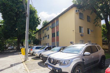 Apartamento à venda com 60m², 3 quartos e 1 vaga Apartamento à venda com 60m², 3 quartos e 1 vagaFachada do Bloco
