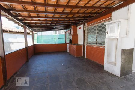 Apartamento à venda com 60m², 3 quartos e 1 vaga Apartamento à venda com 60m², 3 quartos e 1 vagaChurrasqueira