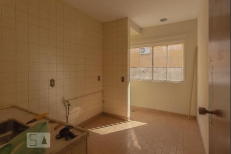 Apartamento à venda com 75m², 2 quartos e 1 vaga Apartamento à venda com 75m², 2 quartos e 1 vagaCozinha