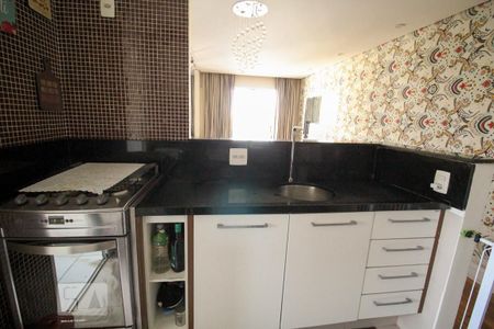 Apartamento à venda com 67m², 2 quartos e 1 vaga Apartamento à venda com 67m², 2 quartos e 1 vagaCozinha