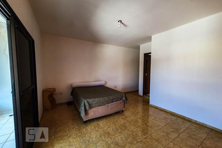 Casa à venda com 450m², 5 quartos e 2 vagasSuíte 3