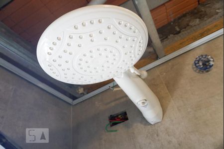 Casa à venda com 250m², 3 quartos e 2 vagasBanheiro