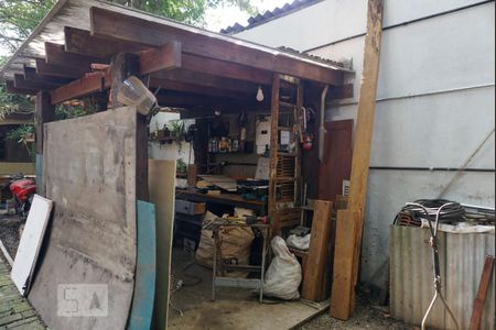 Casa à venda com 250m², 3 quartos e 2 vagasOficina