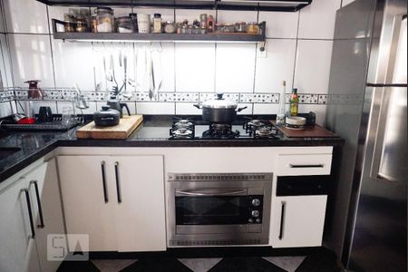 Casa à venda com 250m², 3 quartos e 2 vagasCozinha