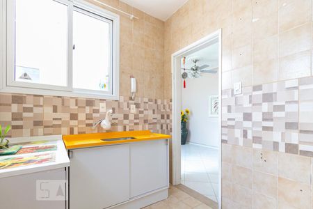 Apartamento à venda com 63m², 2 quartos e sem vaga Apartamento à venda com 63m², 2 quartos e sem vagaCozinha