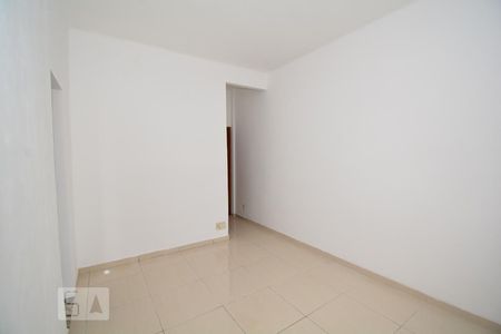 Sala de apartamento para alugar com 2 quartos, 42m² em Irajá, Rio de Janeiro