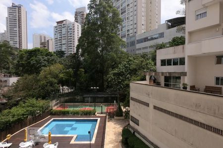 Apartamento à venda com 75m², 2 quartos e 2 vagas Apartamento à venda com 75m², 2 quartos e 2 vagasVista da Suíte