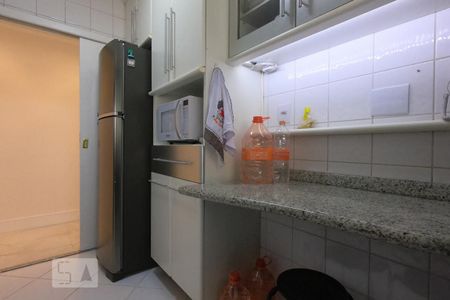 Apartamento à venda com 75m², 2 quartos e 2 vagas Apartamento à venda com 75m², 2 quartos e 2 vagasCozinha