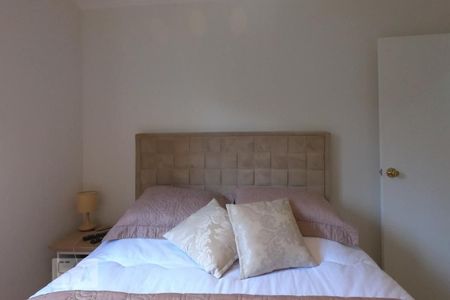 Apartamento à venda com 75m², 2 quartos e 2 vagas Apartamento à venda com 75m², 2 quartos e 2 vagasSuíte