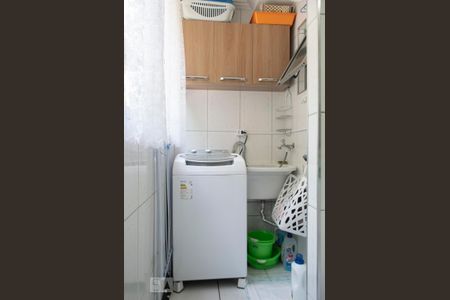 Apartamento à venda com 45m², 2 quartos e 1 vagaÁREA DE SERVIÇO