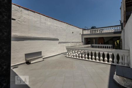 Casa à venda com 200m², 3 quartos e 2 vagasVaranda suíte 1