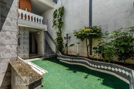 Casa à venda com 200m², 3 quartos e 2 vagasQuintal 