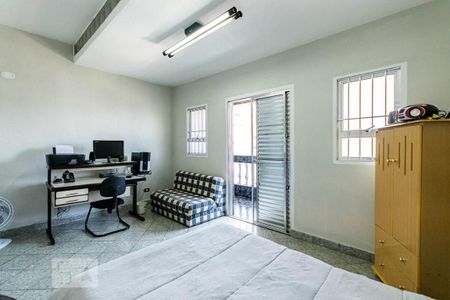 Casa à venda com 200m², 3 quartos e 2 vagasQuarto 3