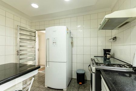 Casa à venda com 200m², 3 quartos e 2 vagasCozinha