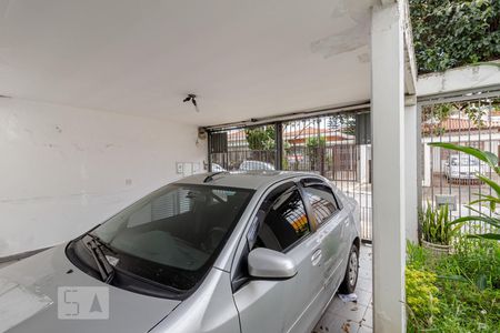 Casa à venda com 288m², 5 quartos e 6 vagas Casa à venda com 288m², 5 quartos e 6 vagasGaragem
