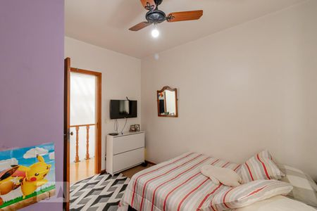 Casa à venda com 288m², 5 quartos e 6 vagas Casa à venda com 288m², 5 quartos e 6 vagasQuarto 3