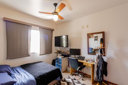 Casa à venda com 288m², 5 quartos e 6 vagas Casa à venda com 288m², 5 quartos e 6 vagasQuarto 4