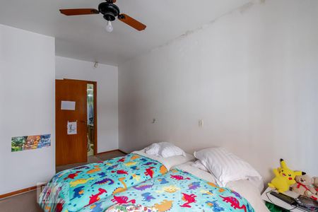 Casa à venda com 288m², 5 quartos e 6 vagas Casa à venda com 288m², 5 quartos e 6 vagasSuíte 1