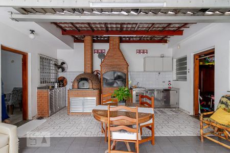 Casa à venda com 288m², 5 quartos e 6 vagas Casa à venda com 288m², 5 quartos e 6 vagasChurrasqueira