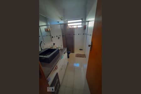 Casa à venda com 450m², 3 quartos e 3 vagasBanheiro