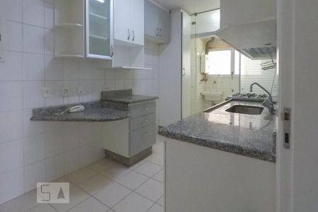 Apartamento à venda com 101m², 2 quartos e 2 vagasCozinha