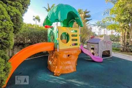 Apartamento à venda com 101m², 2 quartos e 2 vagasÁrea Comum - Playground