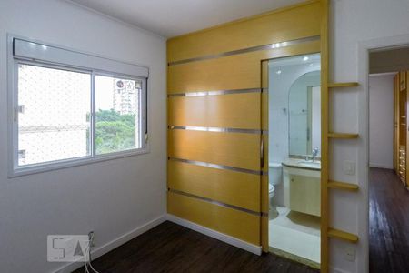 Apartamento à venda com 101m², 2 quartos e 2 vagasQuarto 1 - suite