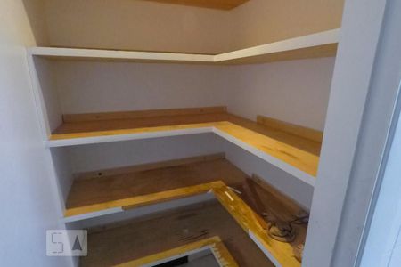 Apartamento à venda com 101m², 2 quartos e 2 vagasDispensa