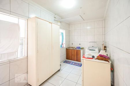 Casa à venda com 365m², 3 quartos e 2 vagas Casa à venda com 365m², 3 quartos e 2 vagasÁrea de serviço