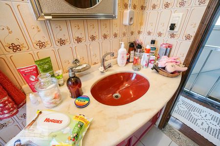 Casa à venda com 365m², 3 quartos e 2 vagas Casa à venda com 365m², 3 quartos e 2 vagasPia