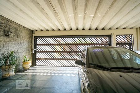 Casa à venda com 365m², 3 quartos e 2 vagas Casa à venda com 365m², 3 quartos e 2 vagasVista da suíte 01