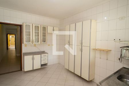 Casa à venda com 106m², 3 quartos e 2 vagas Casa à venda com 106m², 3 quartos e 2 vagasCozinha