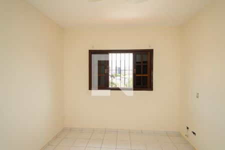 Casa à venda com 106m², 3 quartos e 2 vagas Casa à venda com 106m², 3 quartos e 2 vagasQuarto 2