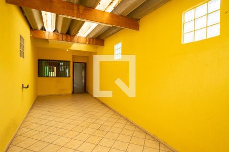 Casa à venda com 106m², 3 quartos e 2 vagas Casa à venda com 106m², 3 quartos e 2 vagasGaragem