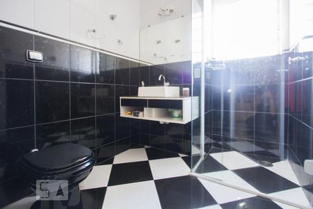 Casa à venda com 192m², 3 quartos e 2 vagasBanheiro
