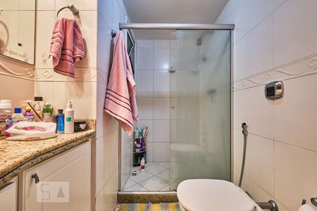 Apartamento à venda com 157m², 3 quartos e 2 vagasBanheiro Suíte 1