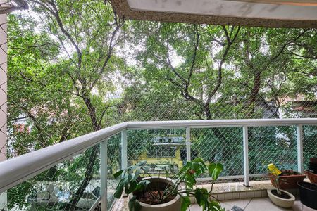 Apartamento à venda com 157m², 3 quartos e 2 vagasQuarto Suíte 1 Vista