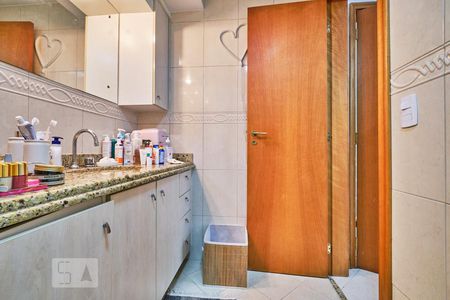 Apartamento à venda com 157m², 3 quartos e 2 vagasBanheiro Suíte 2