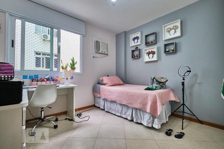 Apartamento à venda com 157m², 3 quartos e 2 vagasQuarto Suíte 2