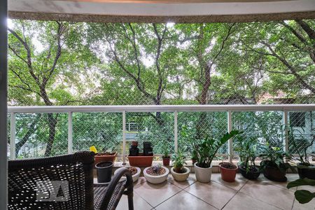 Apartamento à venda com 157m², 3 quartos e 2 vagasQuarto 3 Vista