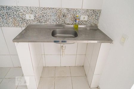 Cozinha de kitnet/studio para alugar com 1 quarto, 30m² em Alto do Pari, São Paulo